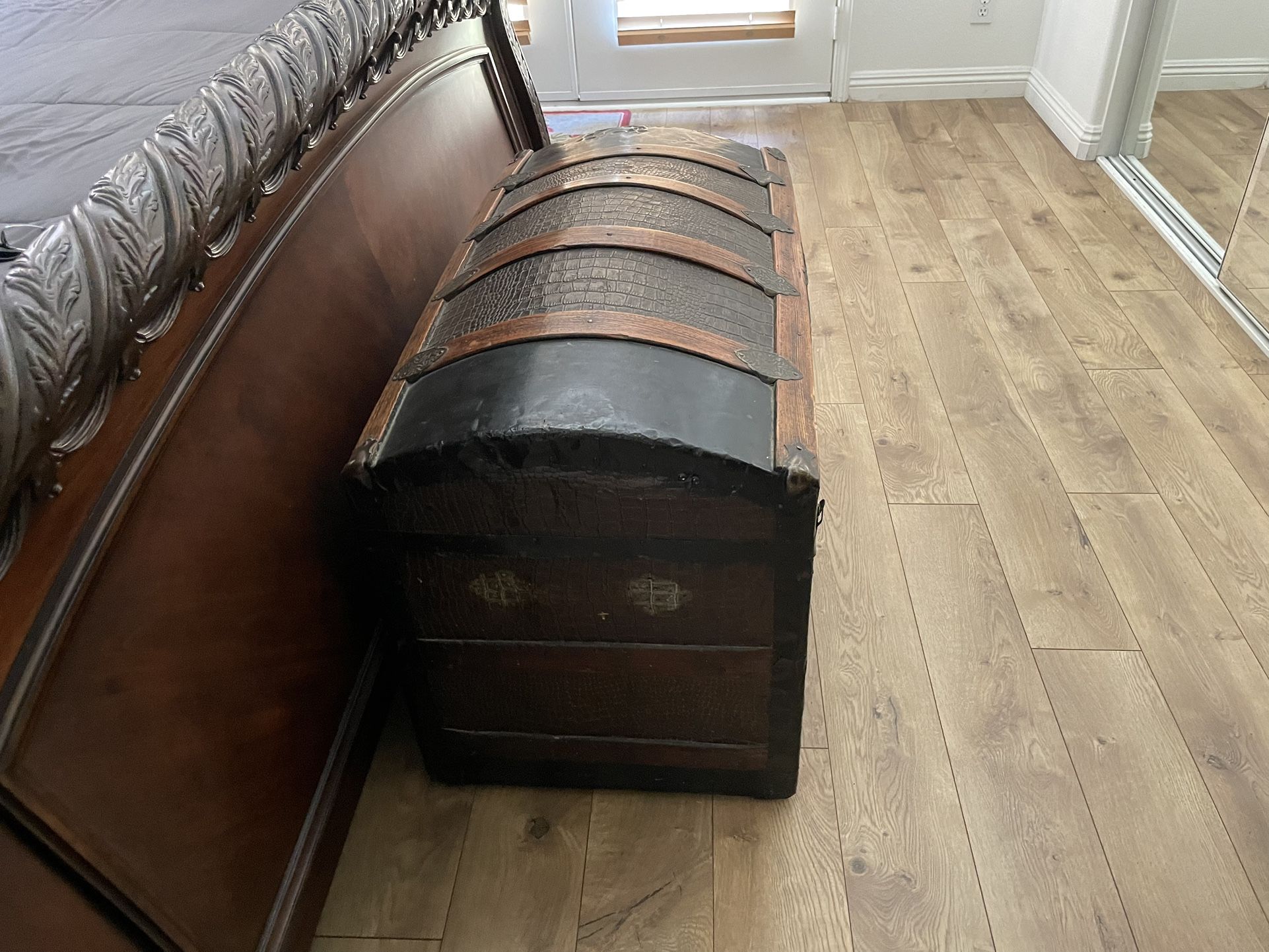 Treasure Chest for Sale in Irvine, CA OfferUp