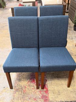 Dining chair