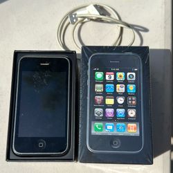 iPhone 3G In original Apple box - Collectors Item
