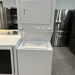 General Electric Gas Laundry Center 🔥