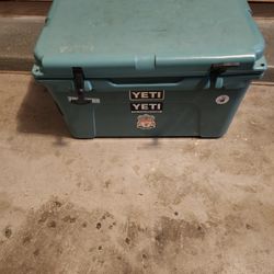 Yeti Cooler