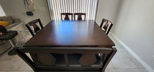 Dinning table