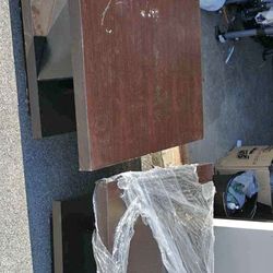 Pedestal Coffee Table 