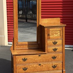 Antique Gentleman Dresser