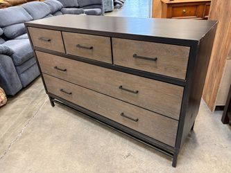 SMARTSTUFF Rustic Industrial Black 5 Drawer Dresser with Rustic Wood Facade and Black Rail Pulls