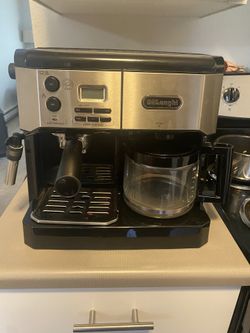 Delonghi Coffee& Expresso Machine
