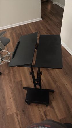 Office desk +chair