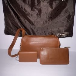 Vintage Coach Legacy East West Compartment Crossbody Bag 
