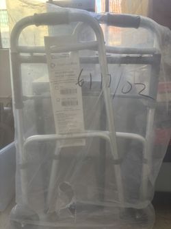 7803 WALKER 1IN DUAL RELEASE ADJUSTABLE HEIGHT ( RETAIL 220$)