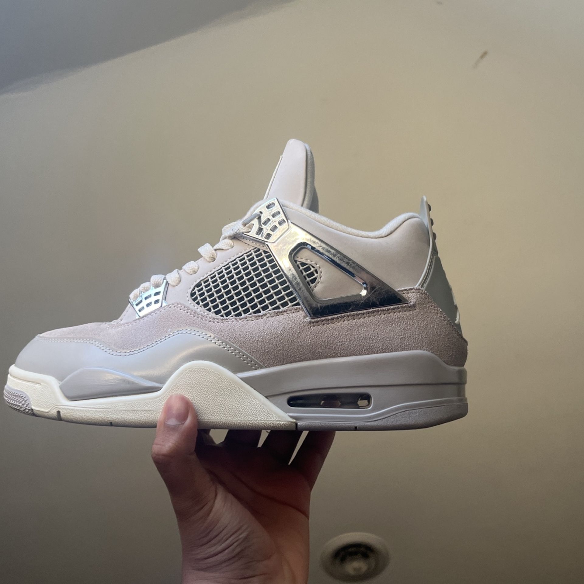 Frozen Moment 4s Size 11 Worn 