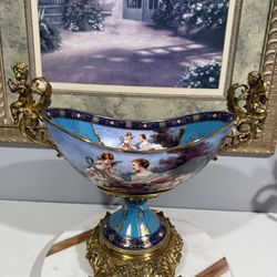 Bronze/Porcelain Fruit Bowl With cherub Handles