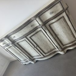  Credenza/ Buffet Table
