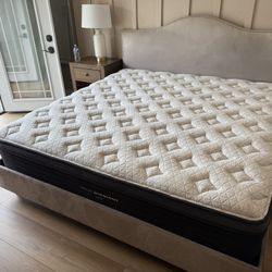 Helix Luxe Midnight Mattress - King 