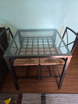 Dining table
