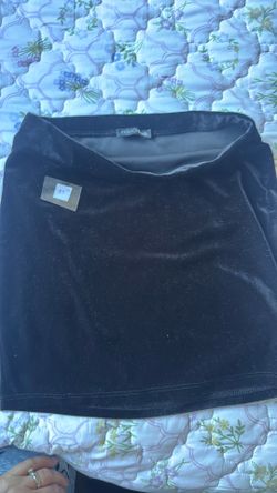 Black Fashion Nova Skirt $2 OBO