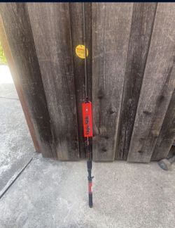 Ugly Stik GX2™™ Casting Rod, 6'6" Medium Fishing Rod