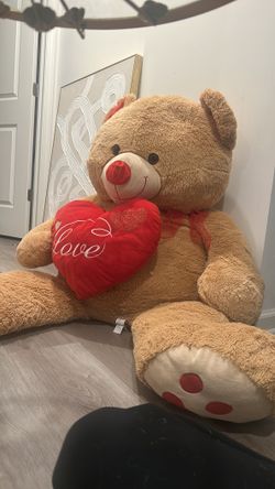 Big teddy bear