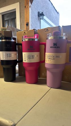 Stanley Quencher H2.0 Tumbler 40 oz