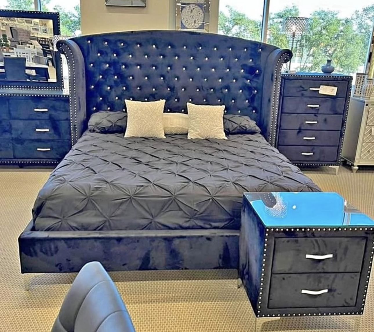 VELVET Upholstered Bed In GREY 🩶🩶🩶 - Tall Headboard 