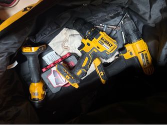 DeWalt 20V MAX Drills(2) and LED Lights