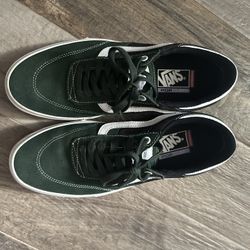 Green Vans. Amazing Condition. Men’s Size 10