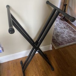PIANO KEYBOARD STAND