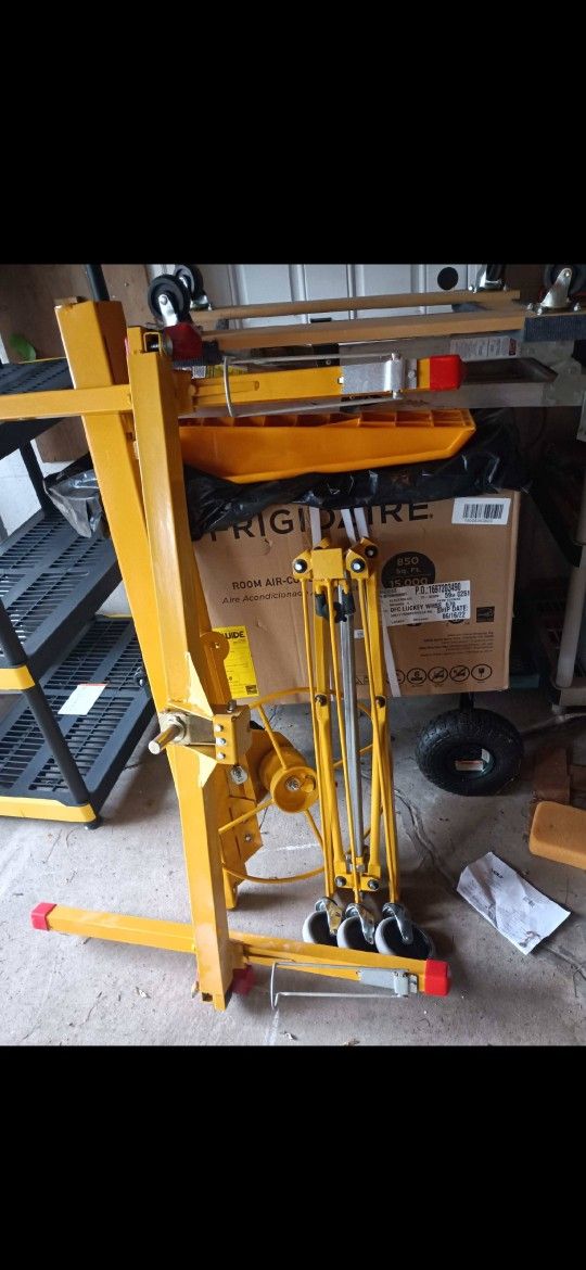 drywall lift