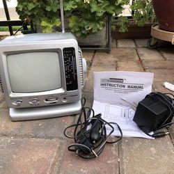 Living Solution 5" Black & White Television Small TV AM/FM Radio New In Box