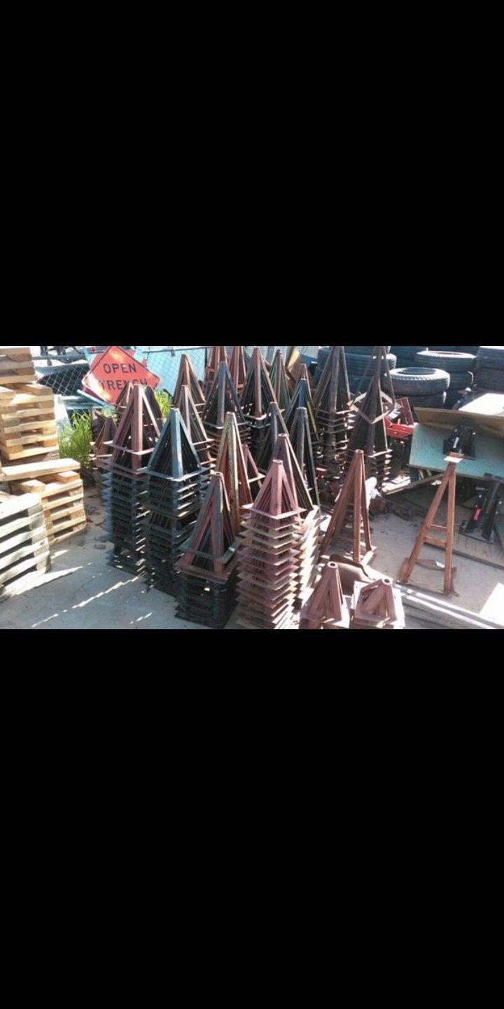 Mobile home office trailer axles tires stands piers jacks