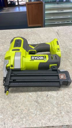 Ryobi P321 one+ 18v 18 gauge cordless air strike Brad nailer tool only. 70516148