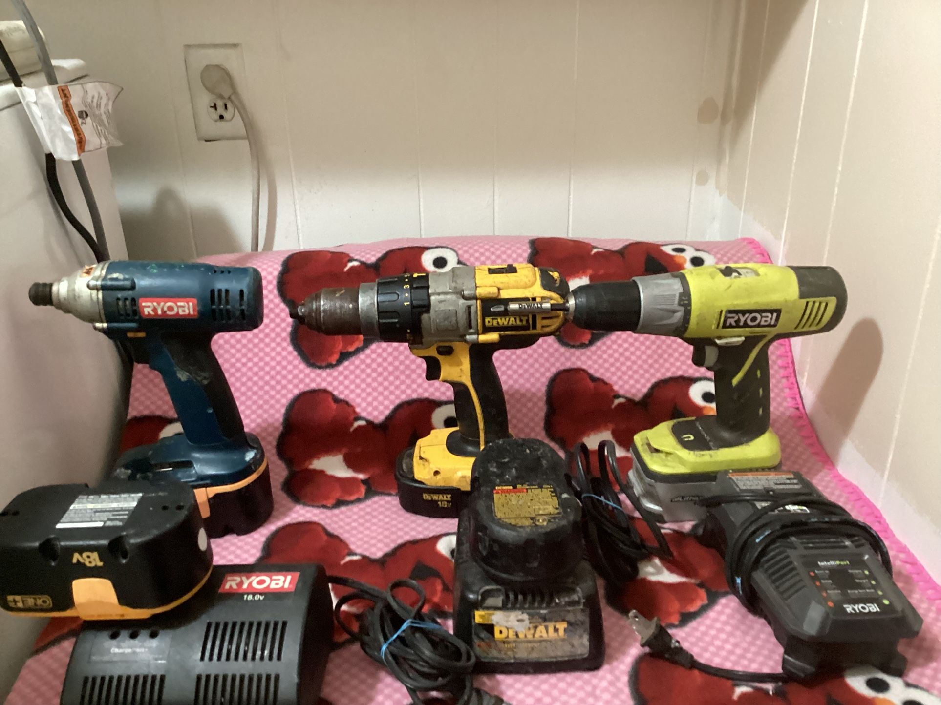 Drill Lot Of 3 DeWalt And Ryobi