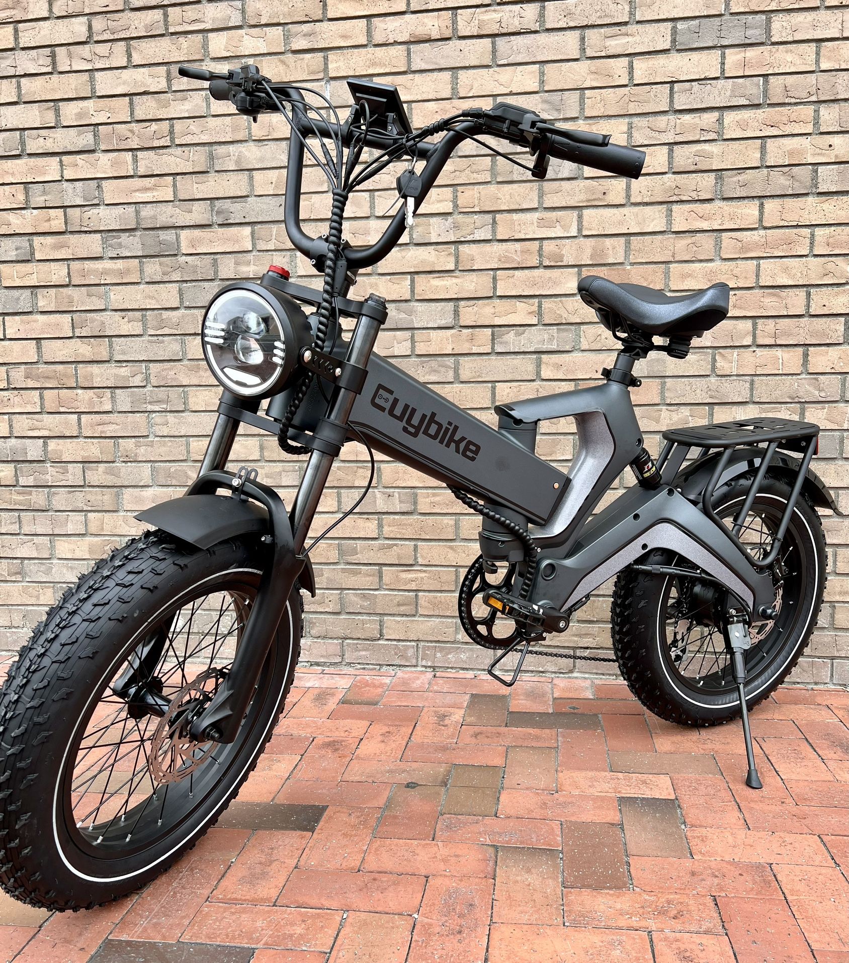 1500W Folding Ebike, Long Range, 25ah Hidden Battery, 30mph, USB Hook Up, Full Suspension (Adjust Front Fork), 8 Speed Shimano, 5 Speed Pedal assist