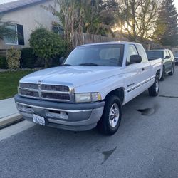 Dodge Ram Truck 1999