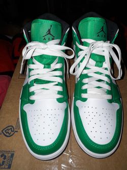 Nike Air Jordan 1 Mid -  'Lucky Green' Size Men’s 7.5 (Women’s 9)