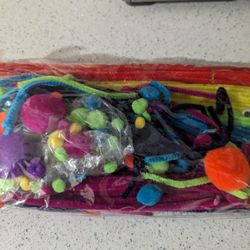  Pompom Craft Kit