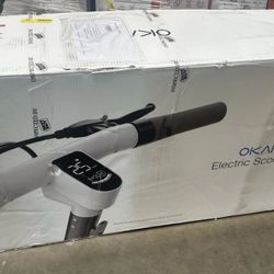 Okai Ceetle Pro electric scooter with foldable seat 35 mile range 15.5mph 