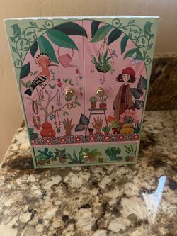 Jewelry Box with Botanical Design kids