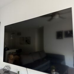 Samsung 75’ TV