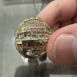 Solid 10k Two-Tone Gold Last Supper Pendant Round Beautiful Size 10 