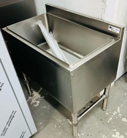 Ice bin 30”