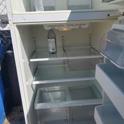 MAYTAG Refrigerator For sale 
