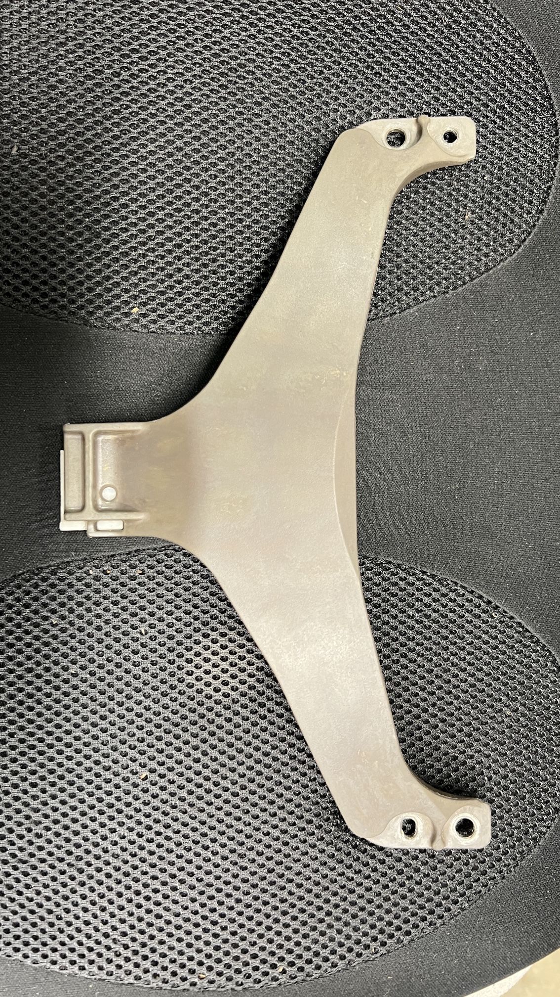 Kawasaki Concours Windshield Bracket