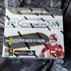 2025 Panini Prizm Football Retail Box
