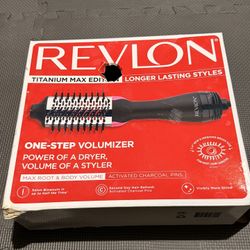 Revlon Titanium Max Edition