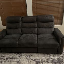 3 Seater, Manual Recliners, Middle Drop Down