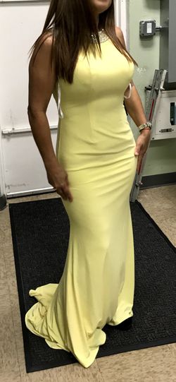 Yellow party dress size 4