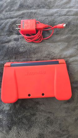 NEW Nintendo 3DS XL LL Modded With 256GB SD, Case, Stylus, Charger