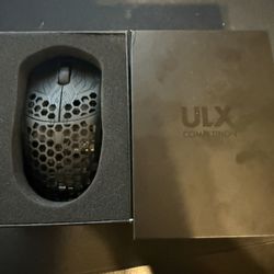 Finalmouse Ultralight X ULX Competition Tiger Size (L) Raw Carbon 