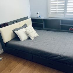 Gray Wood Fran full Size Platform bed W- Headboard