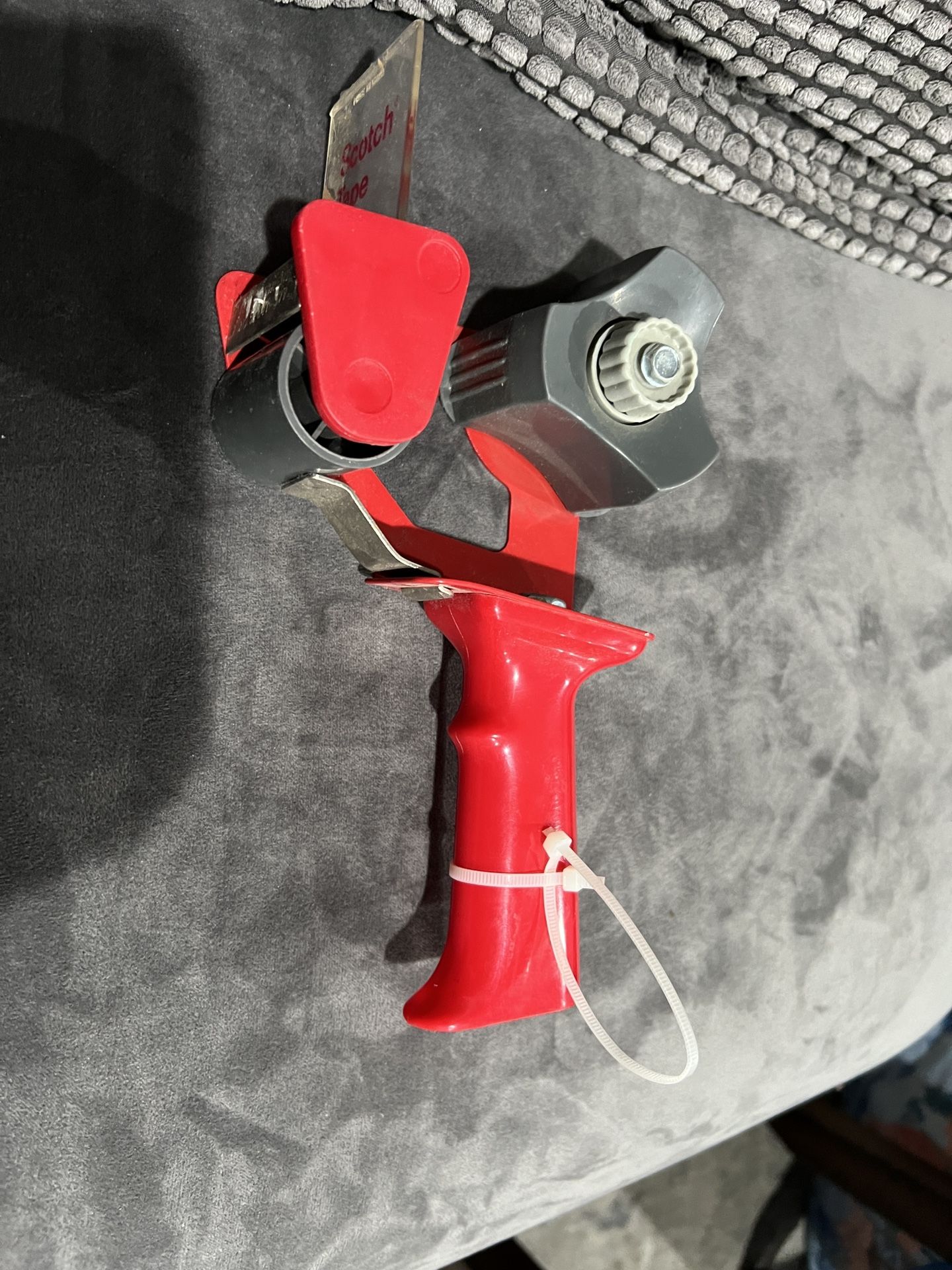 Mail Packaging Shipping Tape Dispenser - Moving